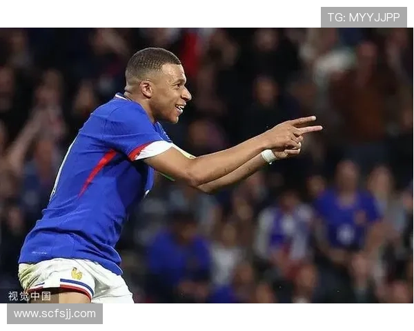 姆巴佩独造三球引爆全场胜局 姆巴佩独造三球引爆全场胜局